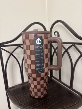NWT HydroJug 40oz Traveler Autumn Checkers